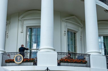 Washington DC, ABD - 20 Ekim 2018: Beyaz Saray 'daki orkestra, ABD Başkanı' nın ikamet ettiği Beyaz Saray Garden Tour sırasında, ABD 'nin başkenti Washington DC' de.