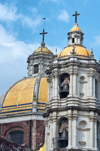 メキシコのグアダルーペの聖母大聖堂 — ストック写真