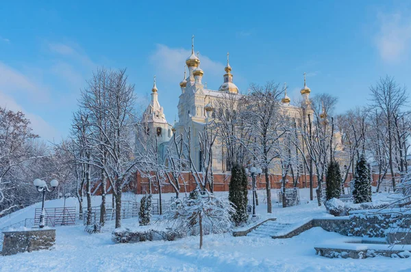 Catedral Pokrovsky Kharkiv Ucrania — Foto de Stock