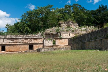 Labna, Kolombiya öncesi Maya medeniyetinin Mezoamerikan arkeolojik alanı ve törensel merkezi, Yucatan Yarımadası, Meksika. UNESCO Dünya Mirası Alanı