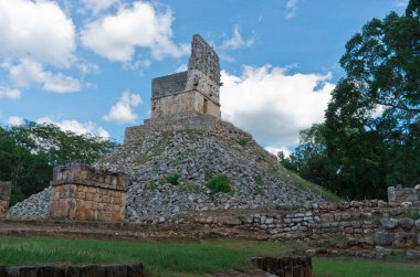 Labna, Kolombiya öncesi Maya medeniyetinin Mezoamerikan arkeolojik alanı ve törensel merkezi, Yucatan Yarımadası, Meksika. UNESCO Dünya Mirası Alanı 