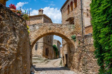Katalonya, İspanya 'daki Peratallada Ortaçağ kasabası