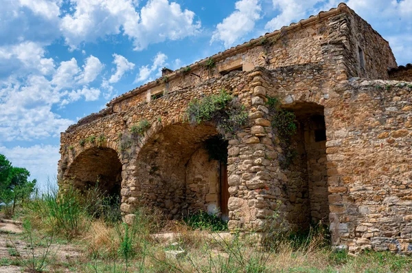 西班牙加泰罗尼亚的Peratallada中世纪城镇 — 图库照片