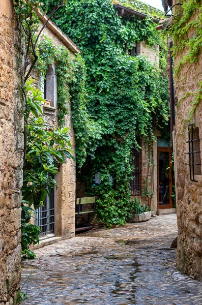 Katalonya, İspanya 'daki Peratallada Ortaçağ kasabası