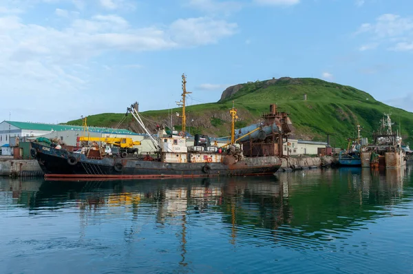 Paramushir Rusko Července 2012 Panoramatický Výhled Přístav Severo Kurilsk Ostrov — Stock fotografie