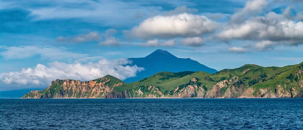 Vulcano Tyatya Sull Isola Kunashir Kurily Russia — Foto Stock