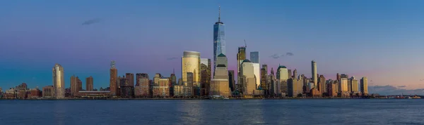 Manhattan Skyline Noche Con Cielo Dramático Nueva York — Foto de Stock