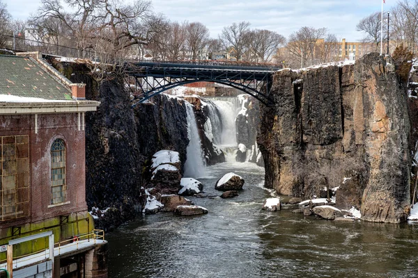 Vista Invierno Las Grandes Cataratas Del Río Passaic Paterson Estados — Foto de Stock