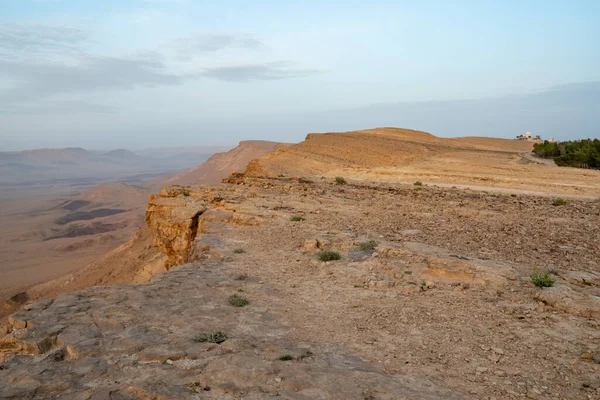 Makhtesh Crater Ramon Geological Landform Large Erosion Cirque Negev Desert — Stock Photo, Image