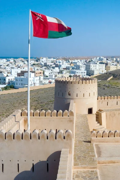 历史性设防 Sunaysilah 城堡或堡在 Sur 中东地区 — 图库照片