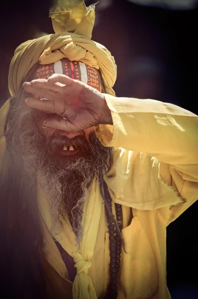 Садху з традиційний розпис обличчя — стокове фото