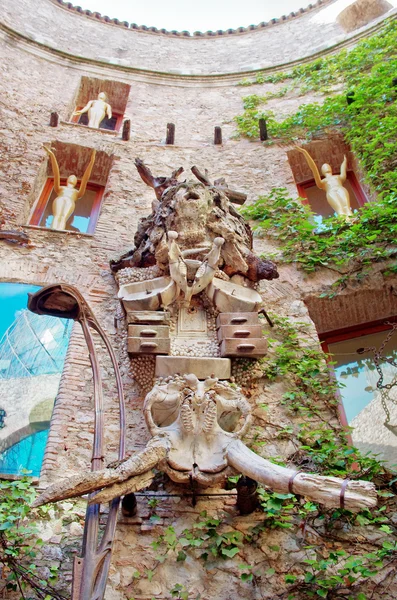 Teatro y Museo Dalí en Figueres — Foto de Stock