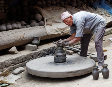 Nepal potter seramik kurs çalışma