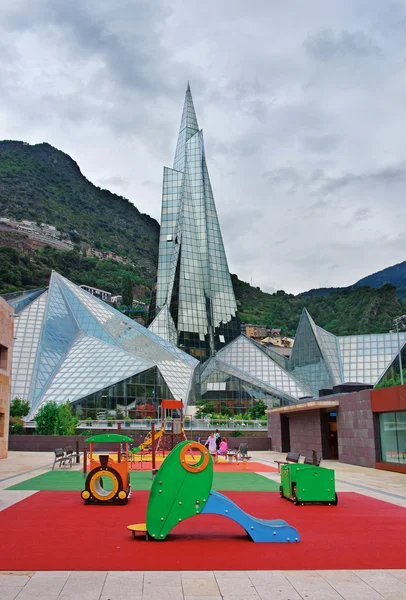 Balneario de Caldea en Escaldes, Andorra . — Foto de Stock