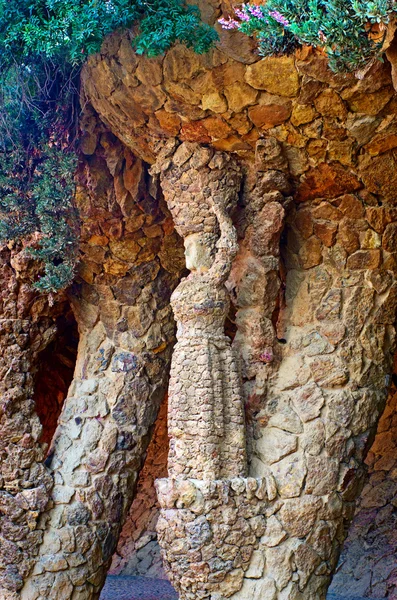 Park Guell em Barcelona, Catalunha, Espanha — Fotografia de Stock