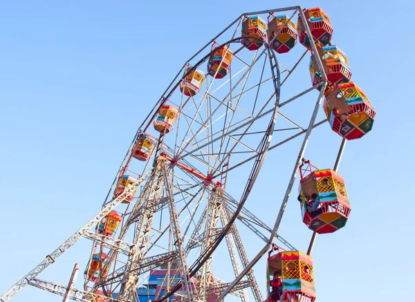 Les gens dans le parc d'attractions à Katmandou, Népal — Photo