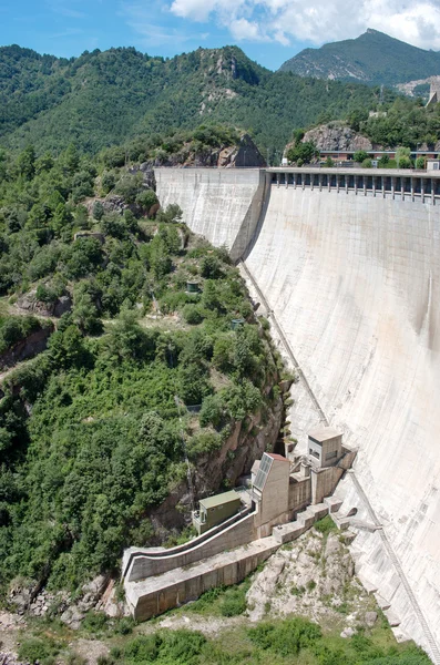 Baells dam in  Bergueda — Stock Photo, Image