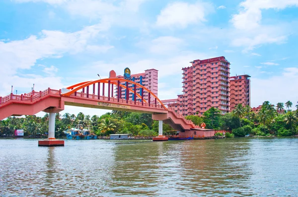 Мост через реку в Амритапури — стоковое фото