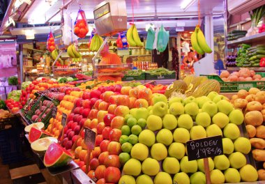 Ünlü La Boqueria pazarı