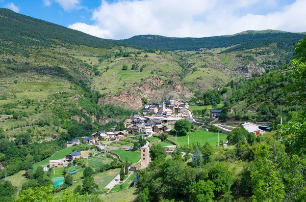 Casas en Bescaran, Cataluña —  Fotos de Stock