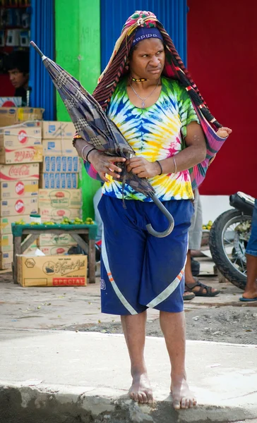 Papua kvinna på marknaden i Wamena — Stockfoto