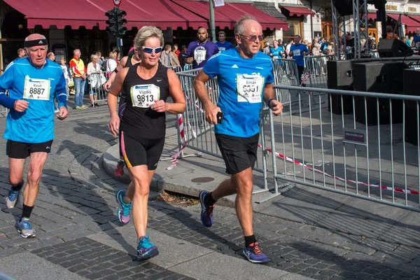 Maratończycy maraton Oslo, Norwegia — Zdjęcie stockowe