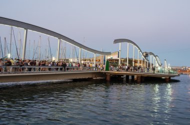 Marina port vell ve rambla del mar