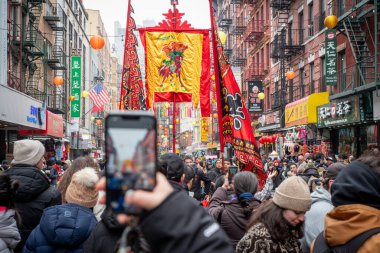 NYC, USA- 17 Şubat 2026 Çin Yeni Yılı, Manhattan, New York. Ateş Atı Kutlaması 2026.