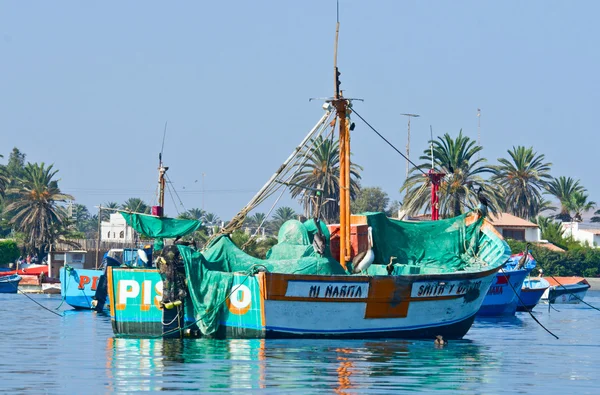 A Paracas nemzeti park horgászcsónak — Stock Fotó