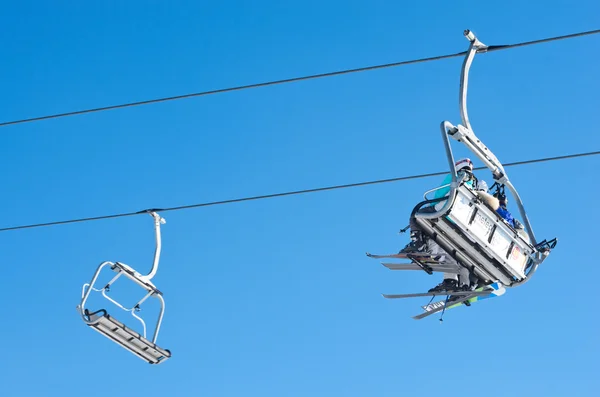 Skidorten i Bukovel, Ukraine — Stockfoto