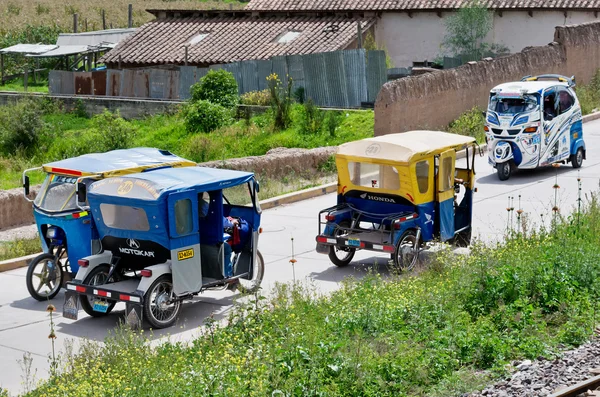 Auto rickshaws σε Ορουμπάμπα, Περού — Φωτογραφία Αρχείου
