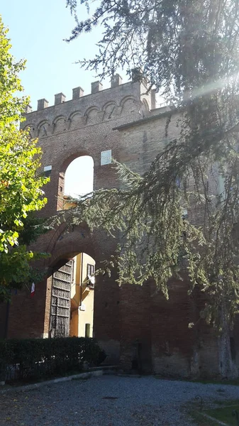 Стародавні Кам Яні Ворота Стародавнього Італійського Міста — стокове фото