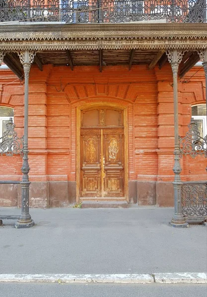 Wooden Door Old Stone House — Stock Photo, Image