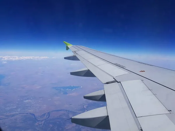 Wing Plane Visible Window — Stock Photo, Image