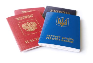 Ukrayna ve Rus kimliği Pasaportlar
