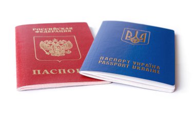 Ukrayna ve Rus kimliği Pasaportlar