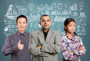 Asya takım ve takım elbiseli erkek