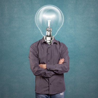 Takım elbiseli lamba kafa adam