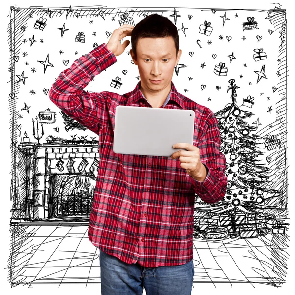 Man met Kerstmis laptop — Stockfoto