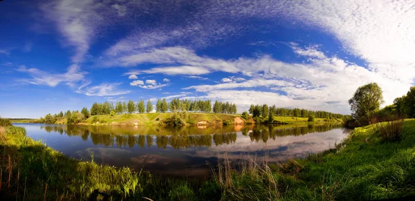 Panoráma nyári tájkép nagy felbontású nagy formátumú nyomtatáshoz — Stock Fotó