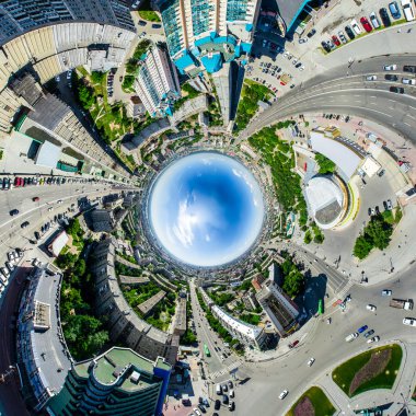 Havacılık şehri manzarası. Şehir manzarası. Helikopter vuruldu. Panoramik resim.