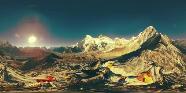 360 vr panoramatický výhled na západ slunce nad Kala Patthar. Mount Everest a údolí Khumbu, Nepál Himálaje. Gorak Shep — Stock video