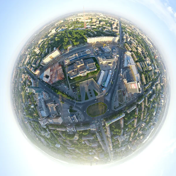 Vista aérea da cidade - modo pequeno planeta — Fotografia de Stock