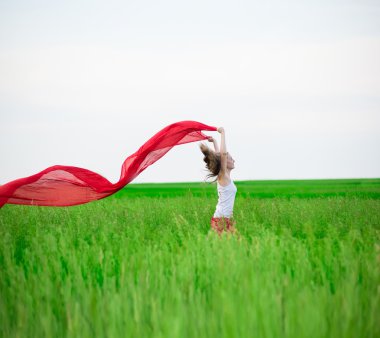 Genç Bayan runing doku yeşil alanı ile. Kadın eşarp ile.