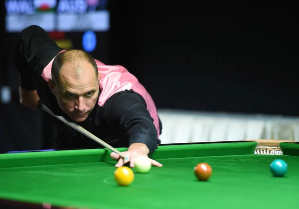 Joe perry, İngiltere