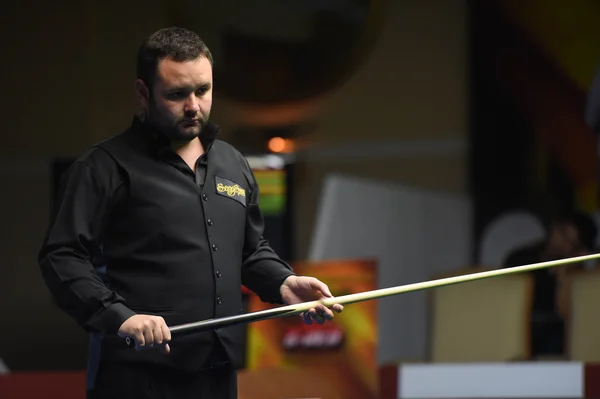 Bangkok, Thailandia - 3 SETTEMBRE: Stephen Maguire della Scozia partecipa al Sangsom Six-red World Championship 2014 al Montien Riverside Hotel il 3 settembre 2014 a Bangkok, Thailandia . — Foto Stock