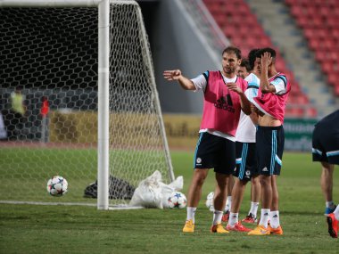 Bangkok, Tayland - 29:Branislav Ivanovic Chelsea etkin olabilir