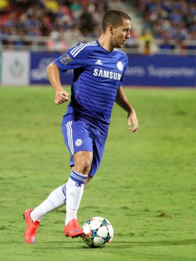 Bangkok - Mayıs 30:Eden Chelsea tehlike Singha sırasında eylem 