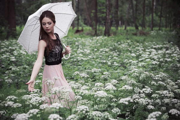 Retrato de hermosa chica con paraguas Imagen De Stock