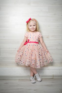 Küçük bir kızın portresi.